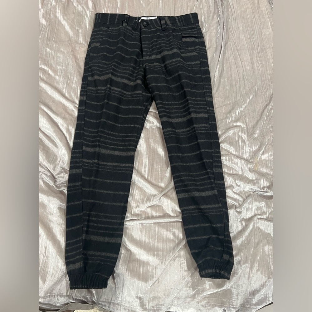 Publish legacy jogger pants Sz 32